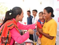 Ketum Bhayangkari Pusat Kembali Salurkan Ribuan Paket Bansos di Maluku Barat Daya