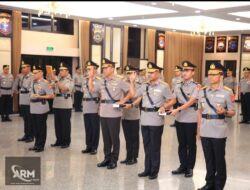 Kapolri Pimpin Serah Terima Jabatan 6 Pejabat Tinggi Polri